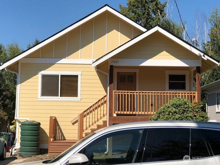Property Photo: 7447 Corliss Avenue N WA 98103
