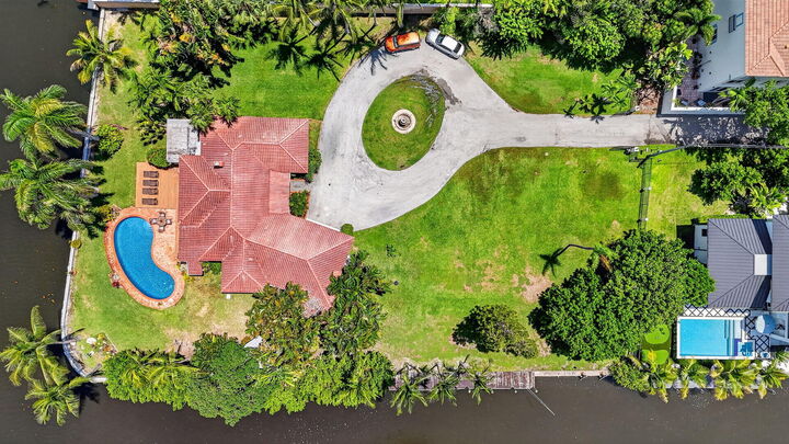 Property Photo:  823 Palmer Road  FL 33483 