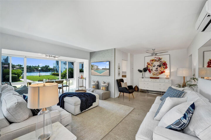 Property Photo: 425 Bayshore Drive 41 FL 33304