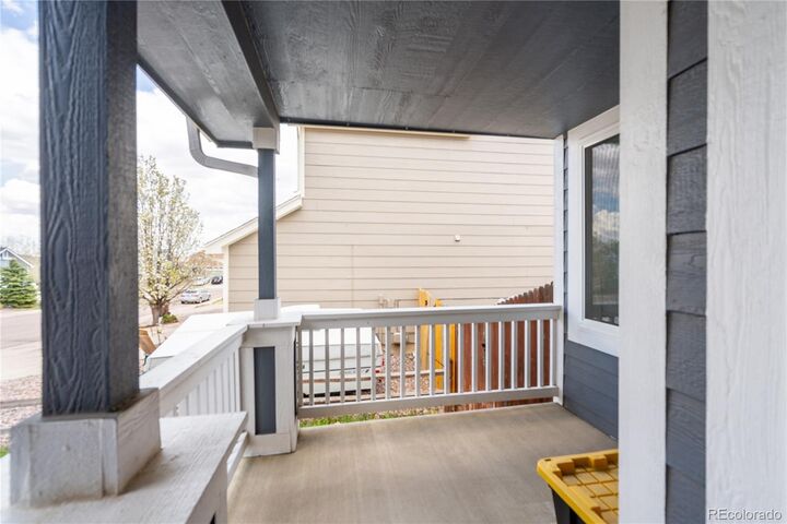 Property Photo:  857 Regent Court  CO 80817 