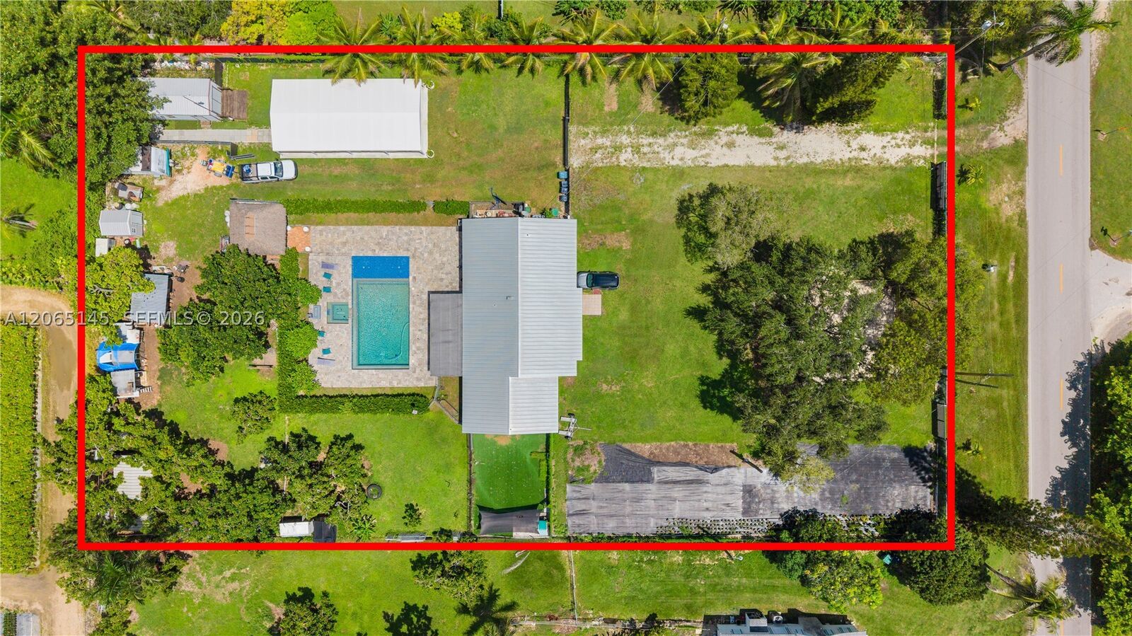 Property Photo:  26480 SW 187th Ave  FL 33031 