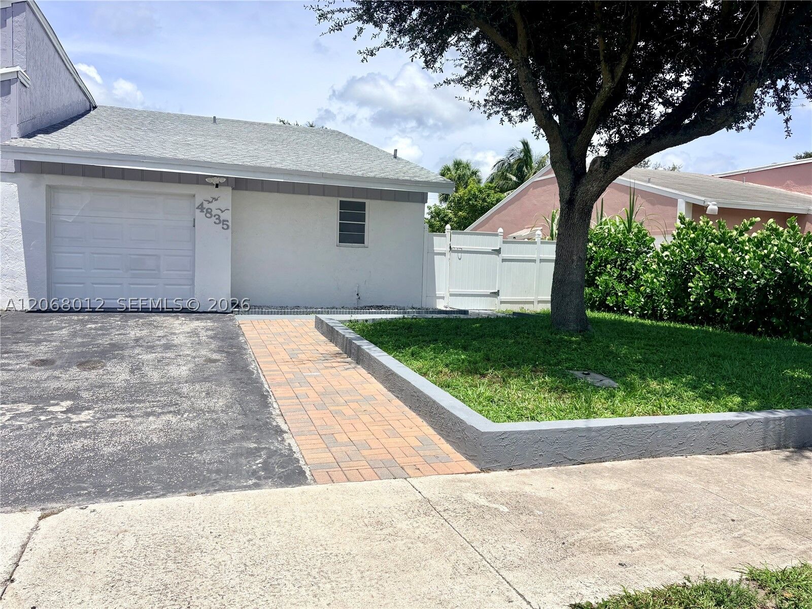 Property Photo:  4835 NW 6th Ct  FL 33445 