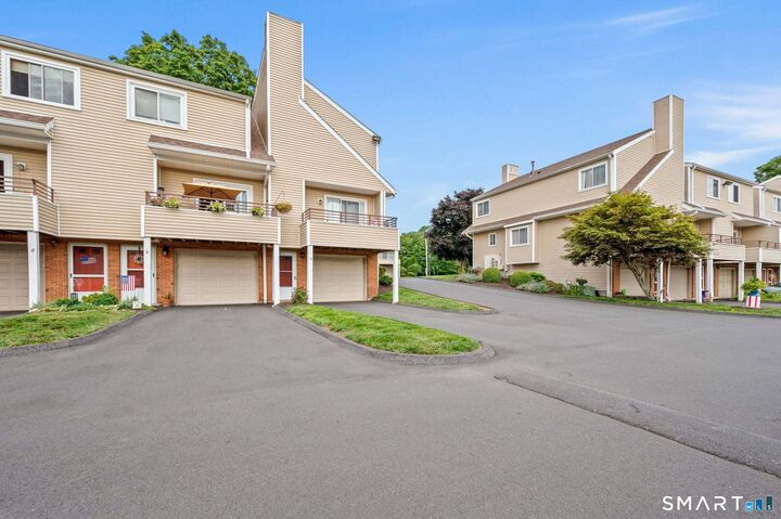 Property Photo: 1561 East Main Street 10 CT 06450