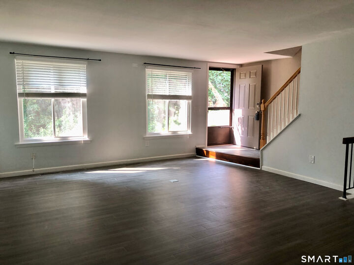 Property Photo:  33 Conestoga Way 33  CT 06033 