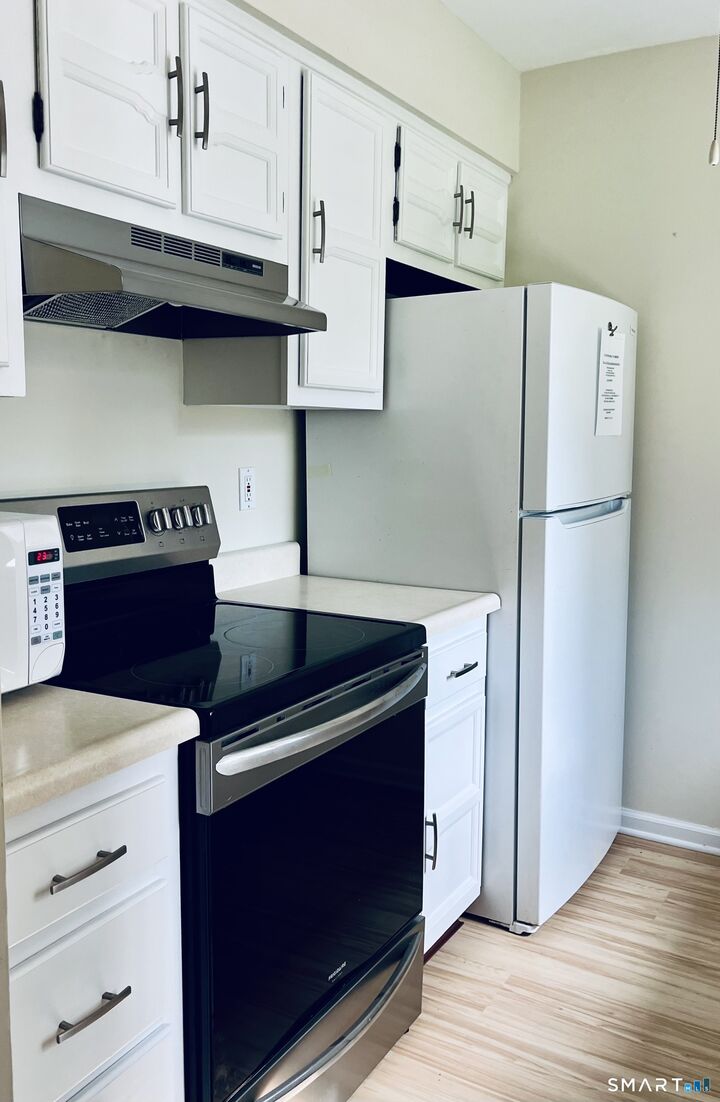 Property Photo: 215 Foxwood Lane 215 CT 06461