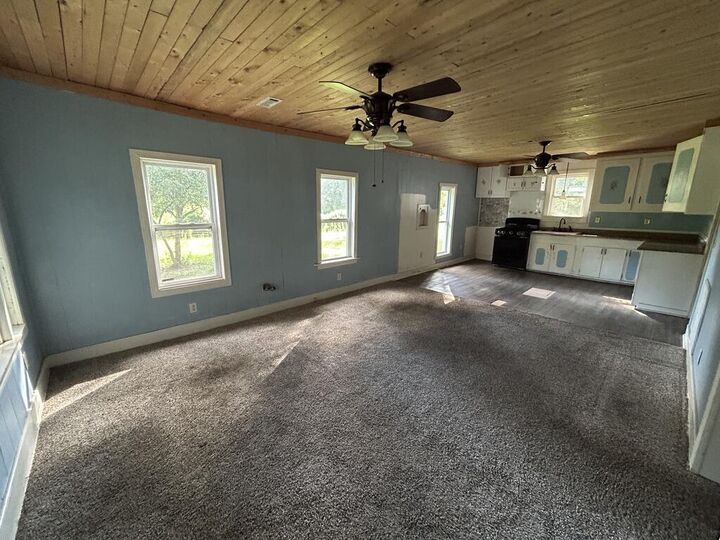 Property Photo:  69 County Road 523  AL 36323 