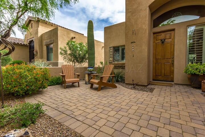 Property Photo: 4402 W Cloud Ranch Place AZ 85658