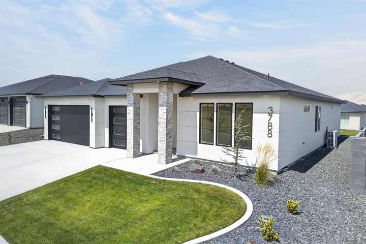 Property Photo:  3788 Scout Street  WA 99352 