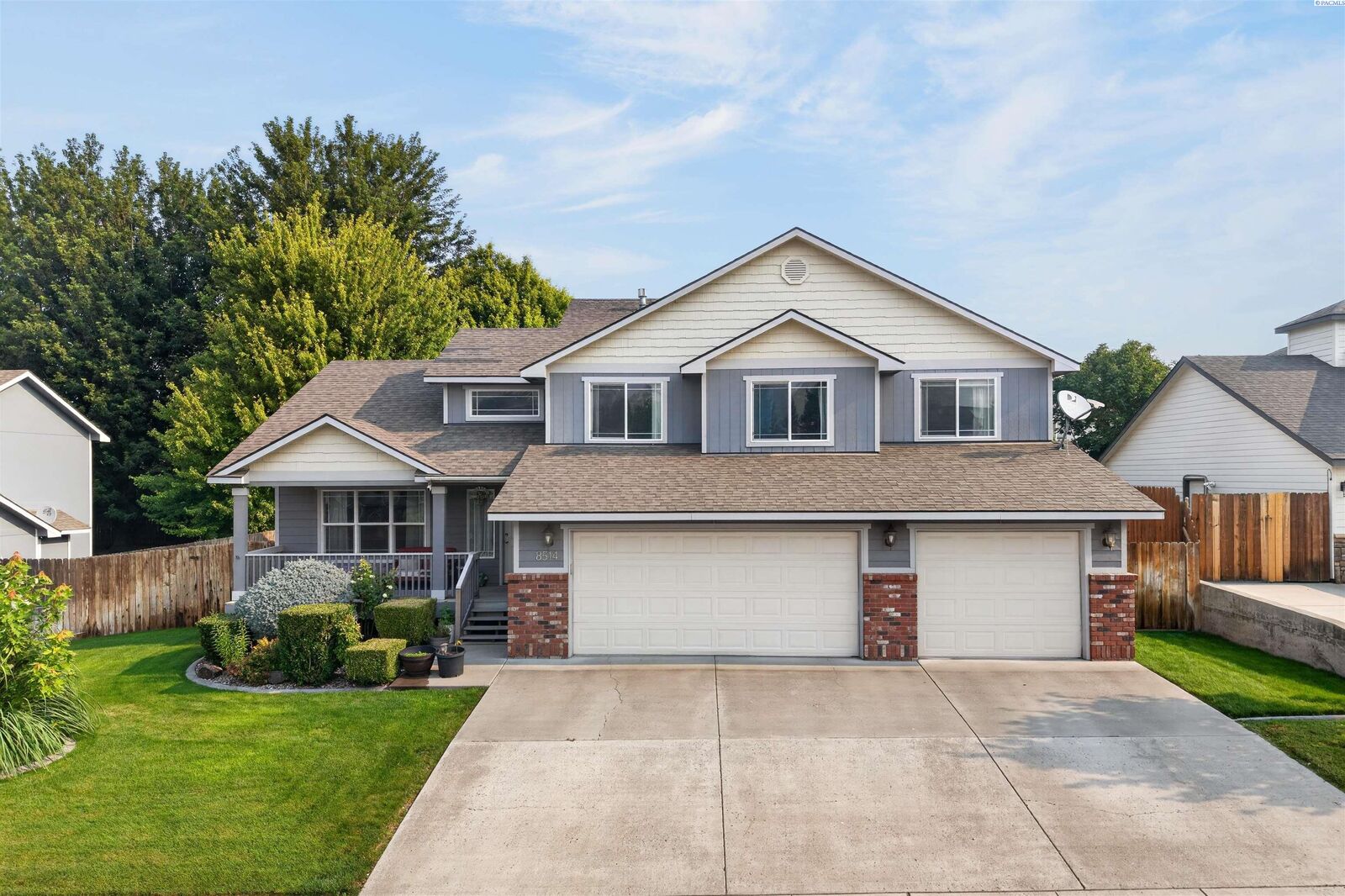 Property Photo: 8514 W 3rd Ave WA 99336