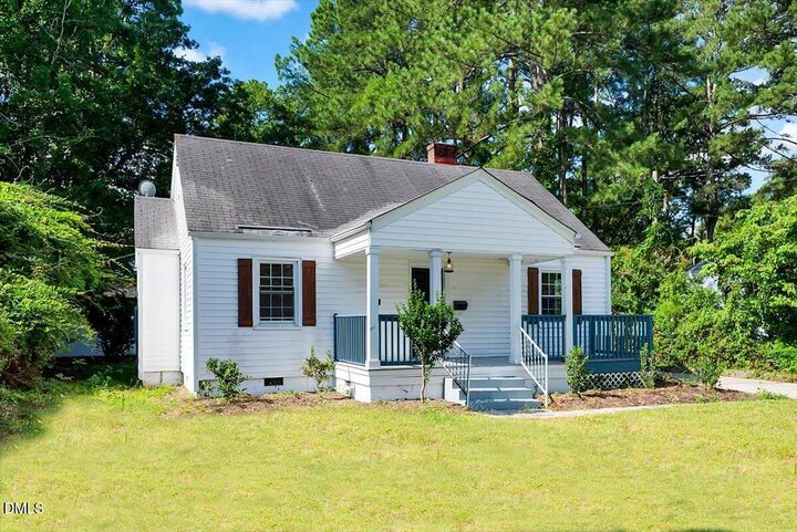 Property Photo:  1153 Tarboro Street  NC 27801 