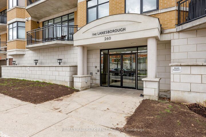 Property Photo: 260 Besserer Street 203 ON K1N 1J3