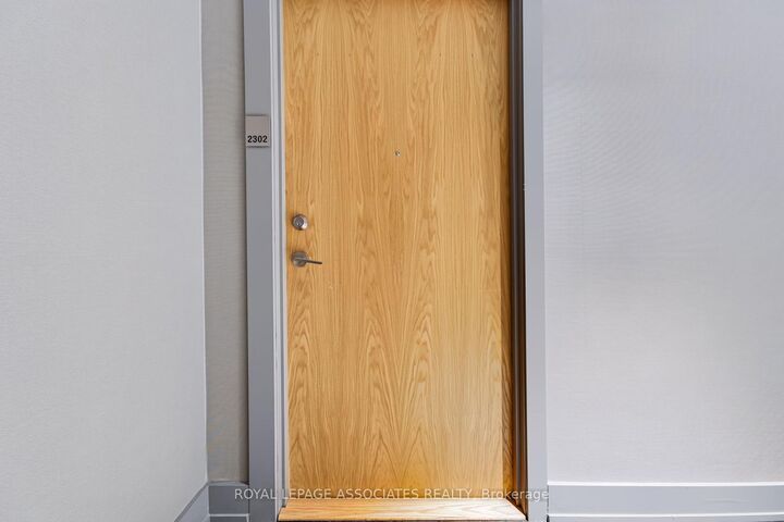 Property Photo: 1455 Celebration Drive 2302 ON L1W 1L8