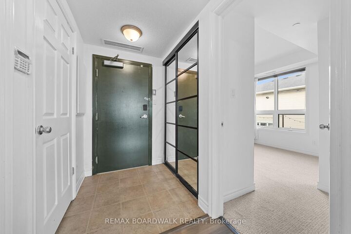 Property Photo: 760 Chapman Mills Drive 302 ON K2J 3V2