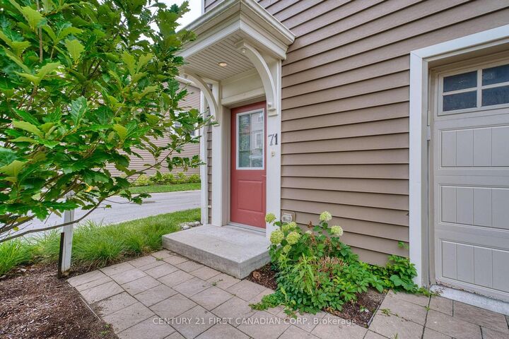 Property Photo:  1040 Coronation Drive 71  ON N6G 0R8 