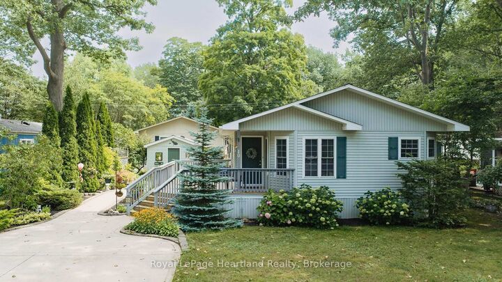 Property Photo: 10 Huron Lane ON N7A 3Y2