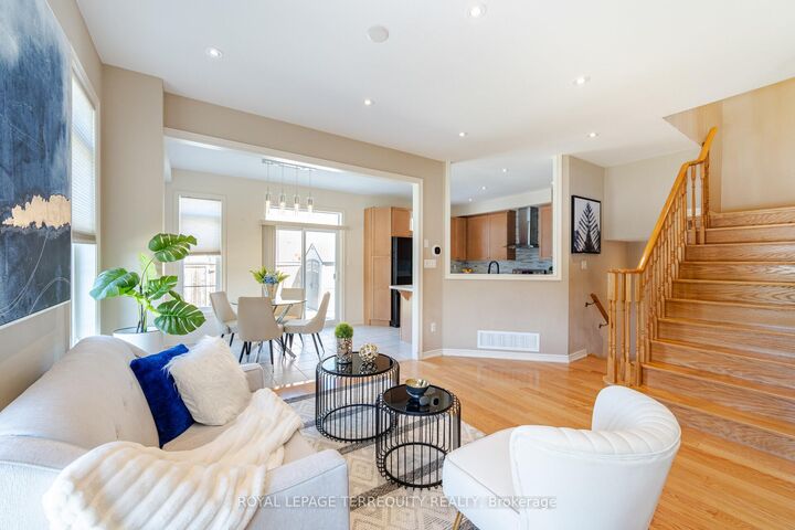 Property Photo: 36 Chokecherry Crescent ON L6E 0J5