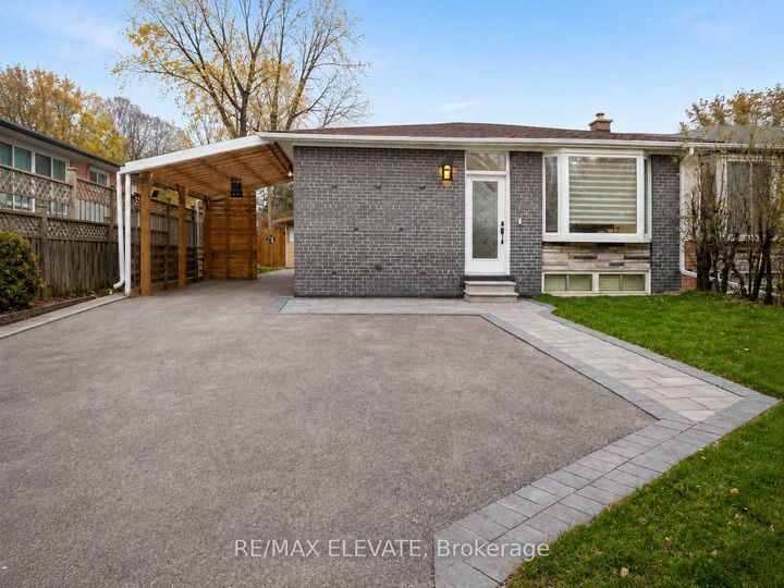 302 Demaine Crescent — photo 1