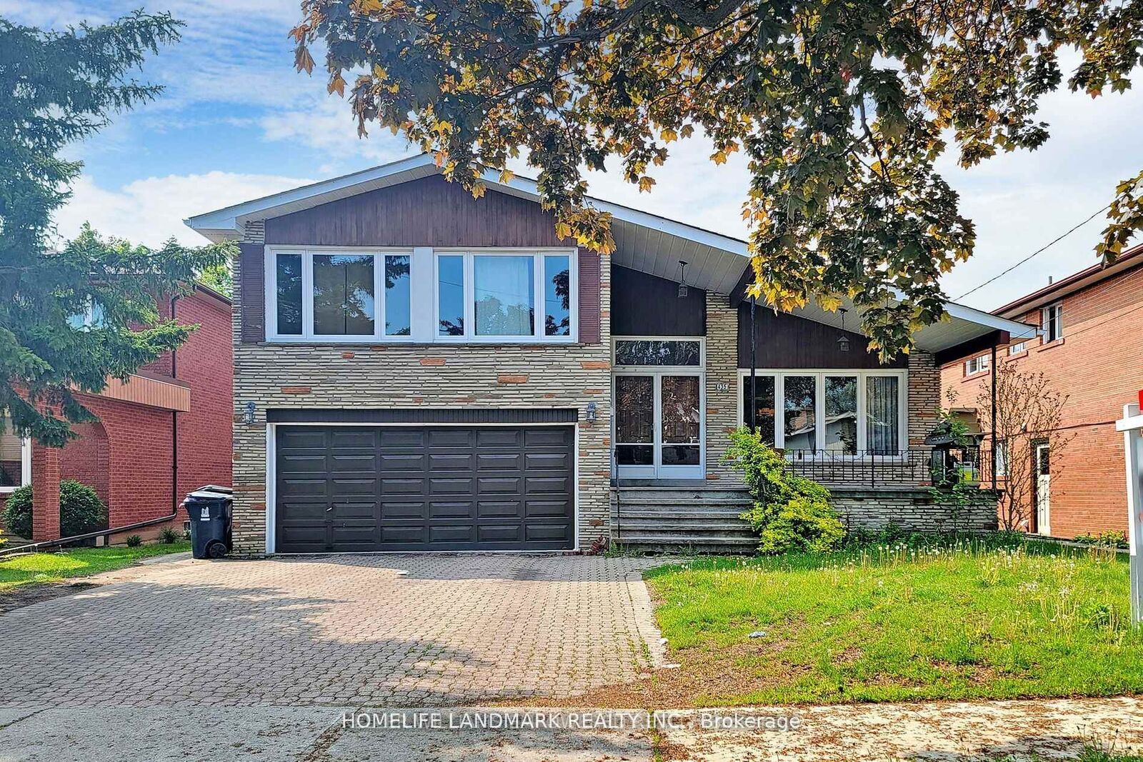 Property Photo:  435 Connaught Avenue Bsmt  ON M2R 2M4 