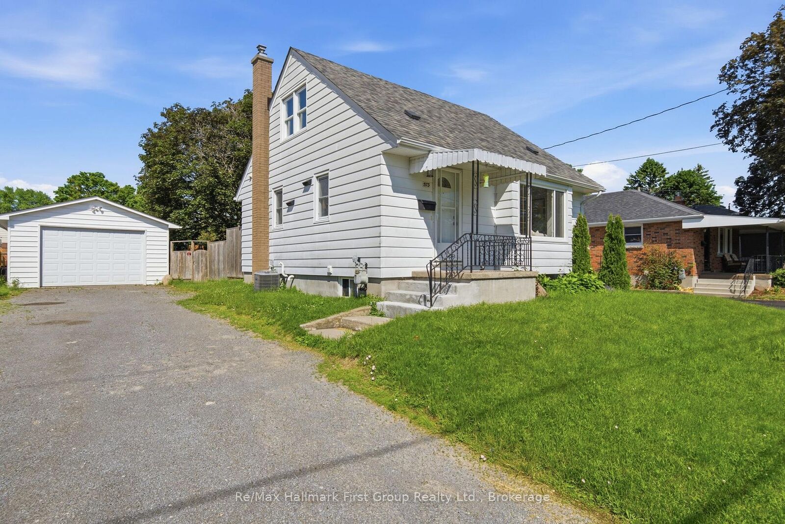 Property Photo:  573 Sinclair Street  ON K9A 2Y8 