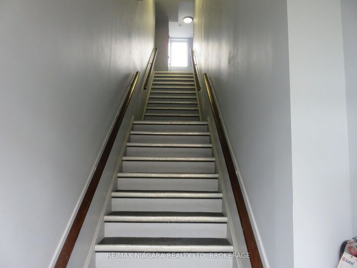 Property Photo: 58 Jarvis Street 204 ON L2A 2S4