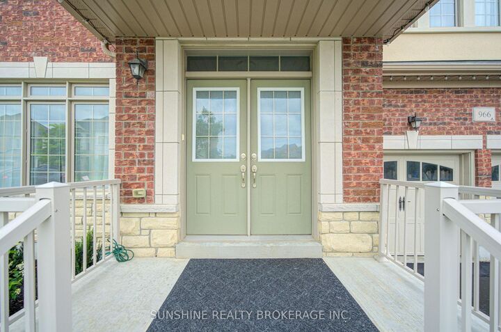 Property Photo:  966 Sherman Brock Circle  ON L3X 0G7 