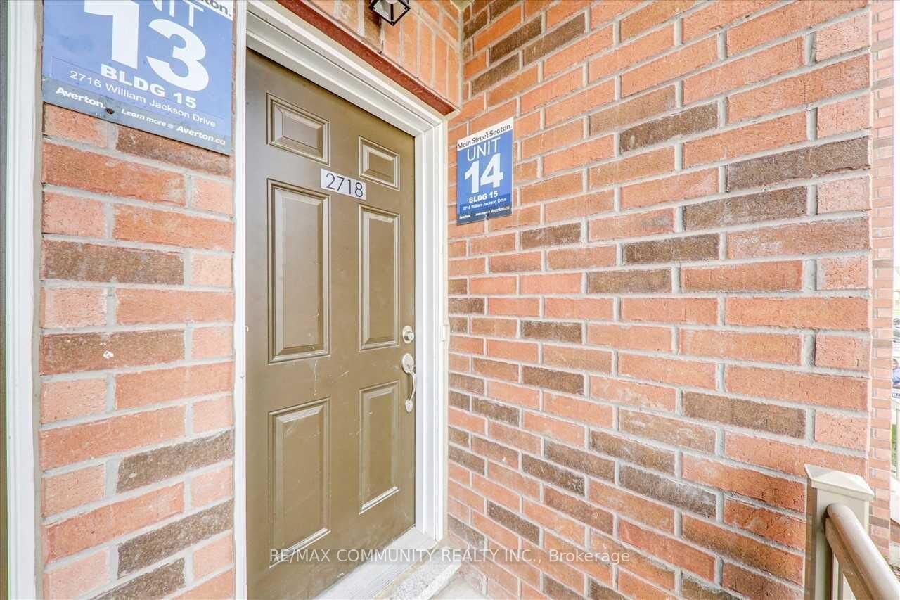 Property Photo:  2718 William Jackson Drive  ON L1X 0E6 