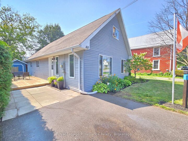 Property Photo: 48 South George Street ON K8N 3G6