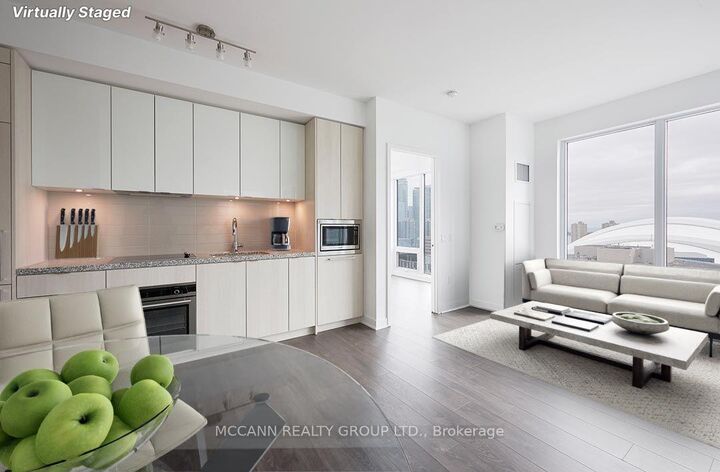 Property Photo: 115 Blue Jays Way 2805 ON M5V 0N4
