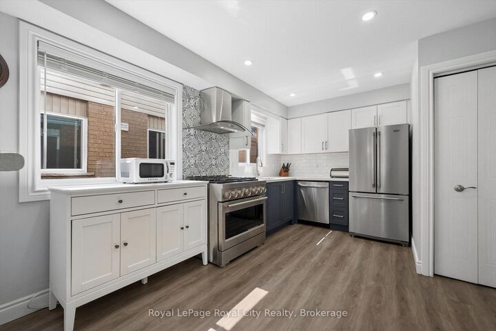 Property Photo: 63 Starview Crescent ON N1E 6Z8