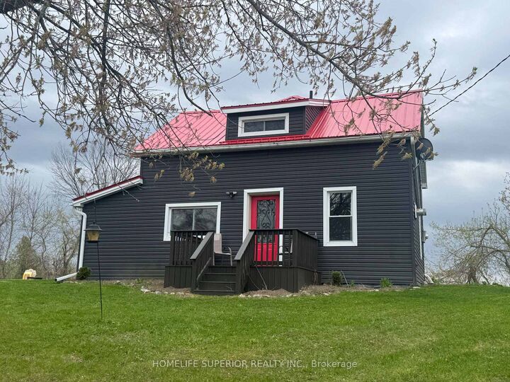 1029 St. Marks Road — photo 1