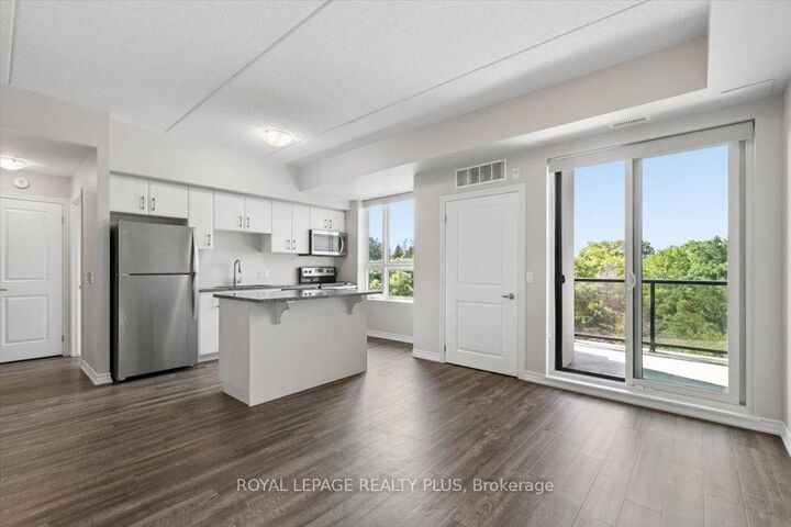Property Photo: 1284 Gordon Street 404 ON N1L 0M8