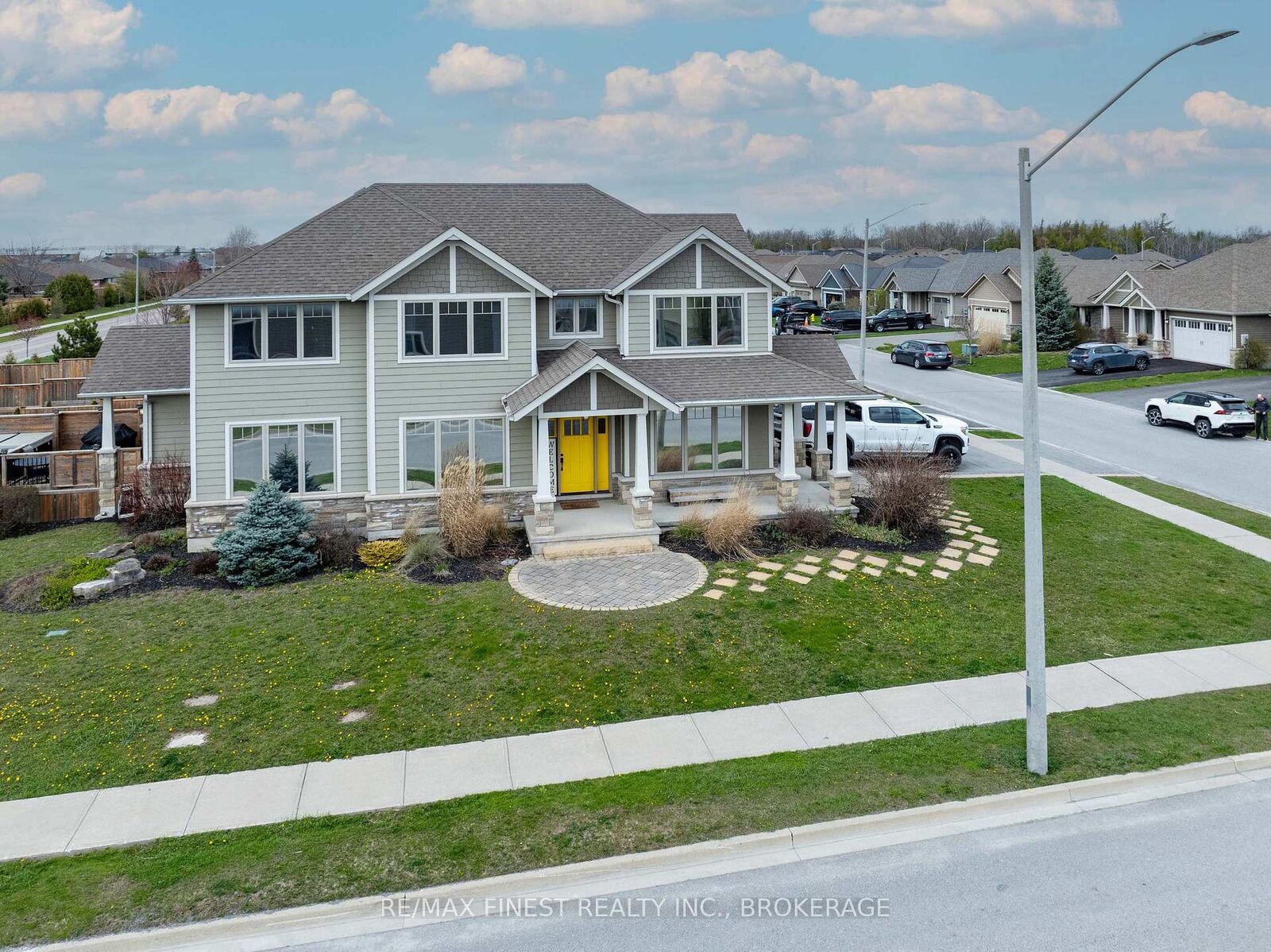 Property Photo: 64 Tessa Boulevard ON K8N 0B4