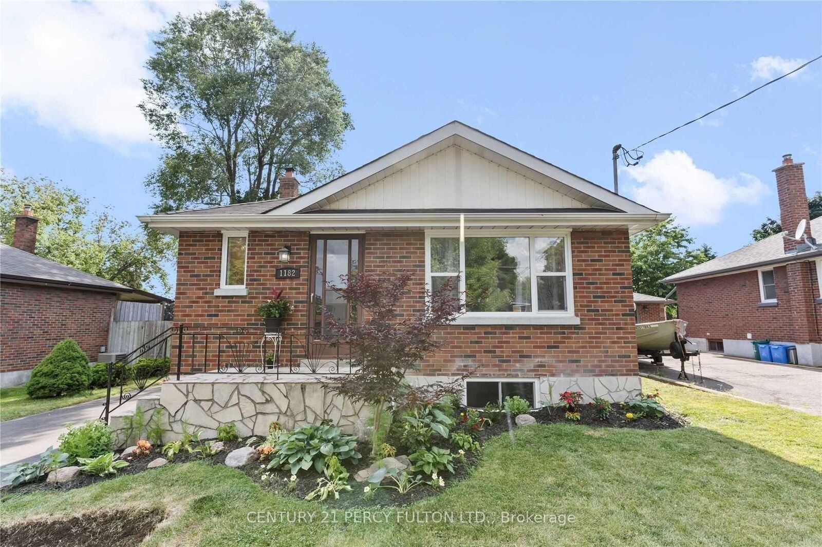 Property Photo:  1182 Ravine Road Bsmt  ON L1H 3X6 