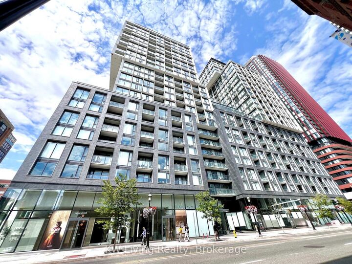 Property Photo: 158 Front Street E 1920 ON M5A 0K9
