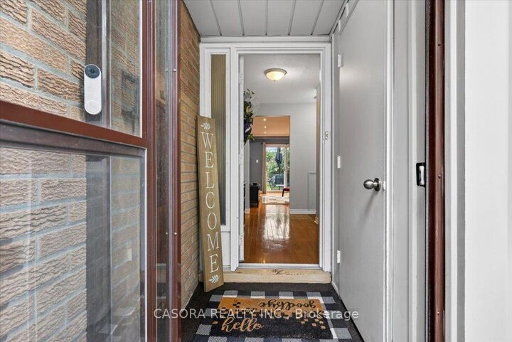 479 Woodview Road — photo 1