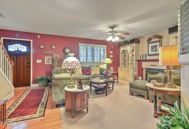 Property Photo:  1018 Sunrise Valley Drive  TN 37604 