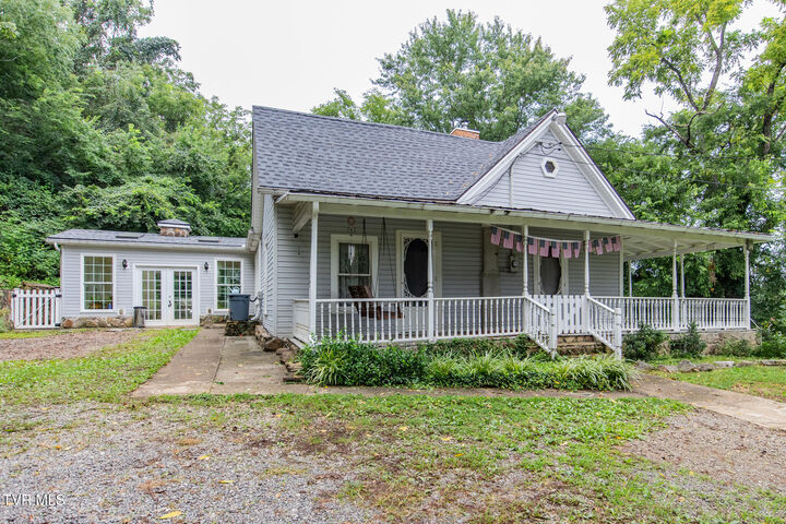 Property Photo:  130 Humphreys Drive  TN 37690 