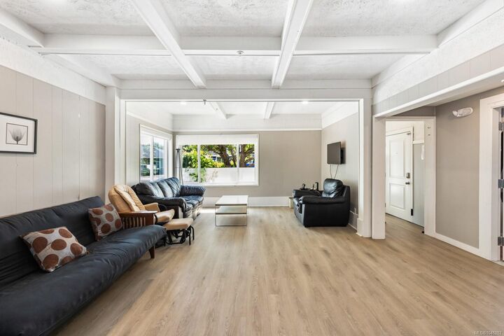 Property Photo:  739 Marchmont Rd  BC V9L 2L9 