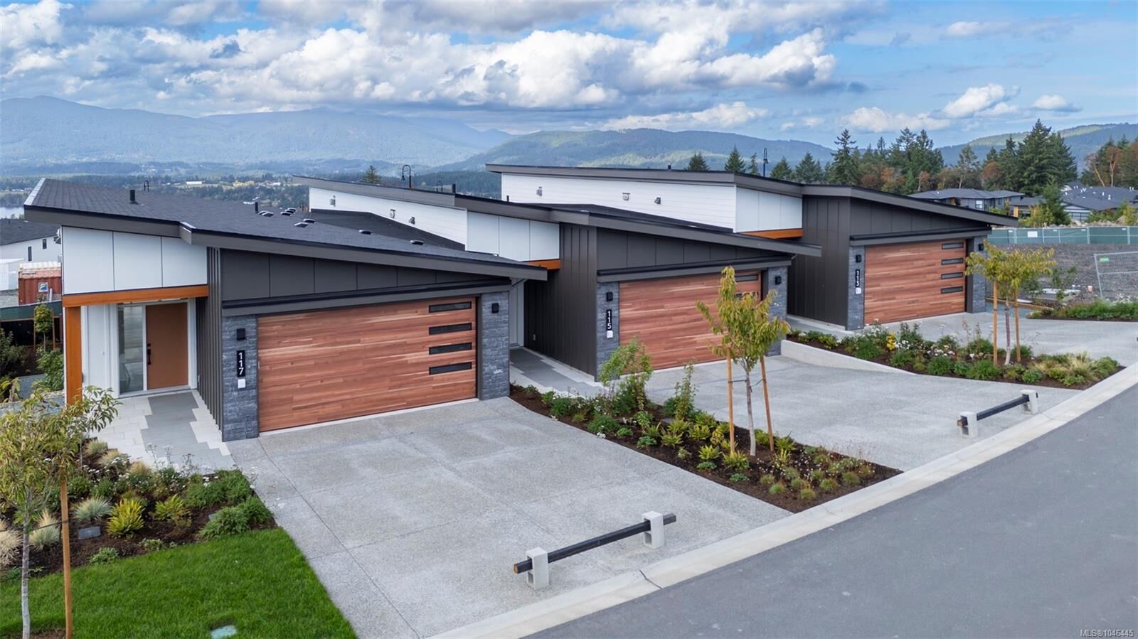 Property Photo:  3116 Woodrush Dr #123  BC V9L 0G1 