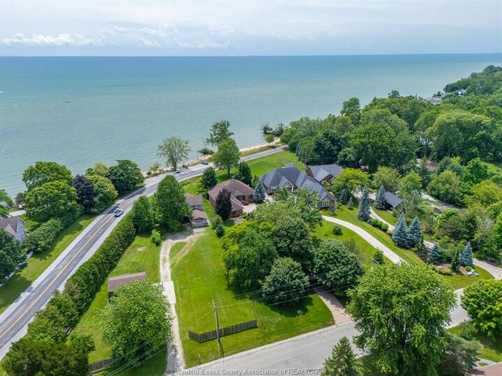 Property Photo: 501 Lake Drive ON N9Y 3S6