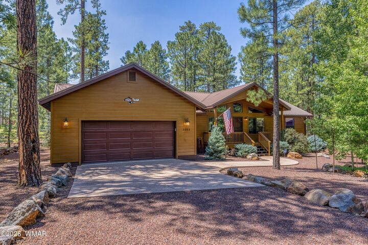 Property Photo: 2662 Black Bear Lane AZ 85935
