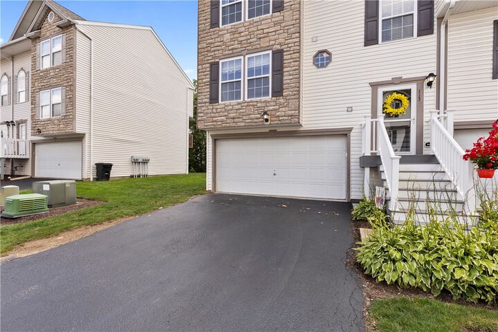 Property Photo: 113 Mizpark PA 15601