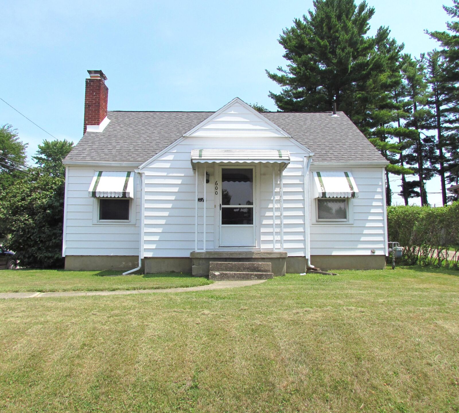 Property Photo:  600 S Clairmont Avenue  OH 45505 