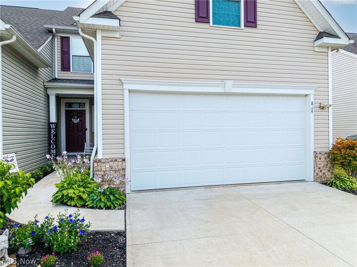 Property Photo: 824 Robinson Drive OH 44050