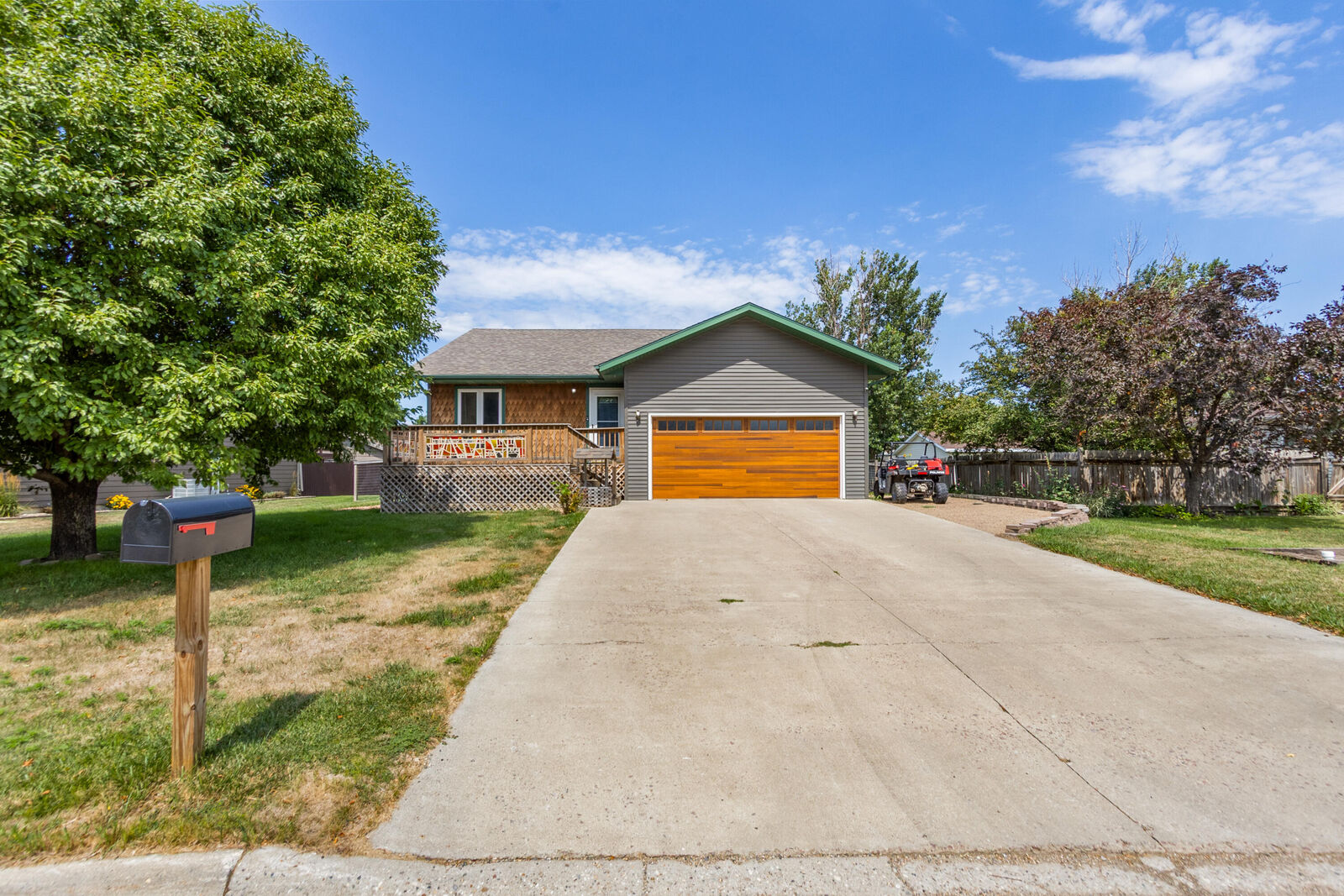 Property Photo: 25 4th Street SD 57479