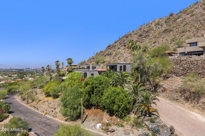 Property Photo:  6900 N Highlands Drive  AZ 85253 