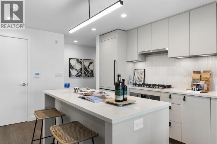 1680 E 12th Avenue 502 — photo 1