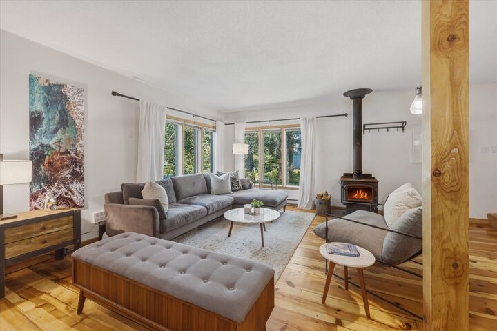 Property Photo: 5 Garibaldi Drive BC V8E 0A7