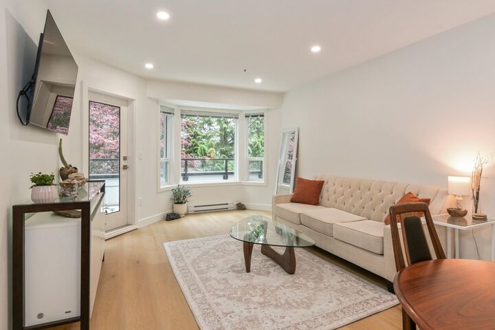 Property Photo: 2700 McCallum Road 203 BC V2S 6X9