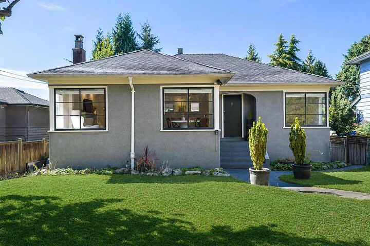 1258 Jefferson Avenue — photo 1